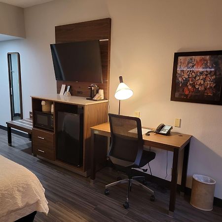 Best Western Plus Lexington Inn Extérieur photo