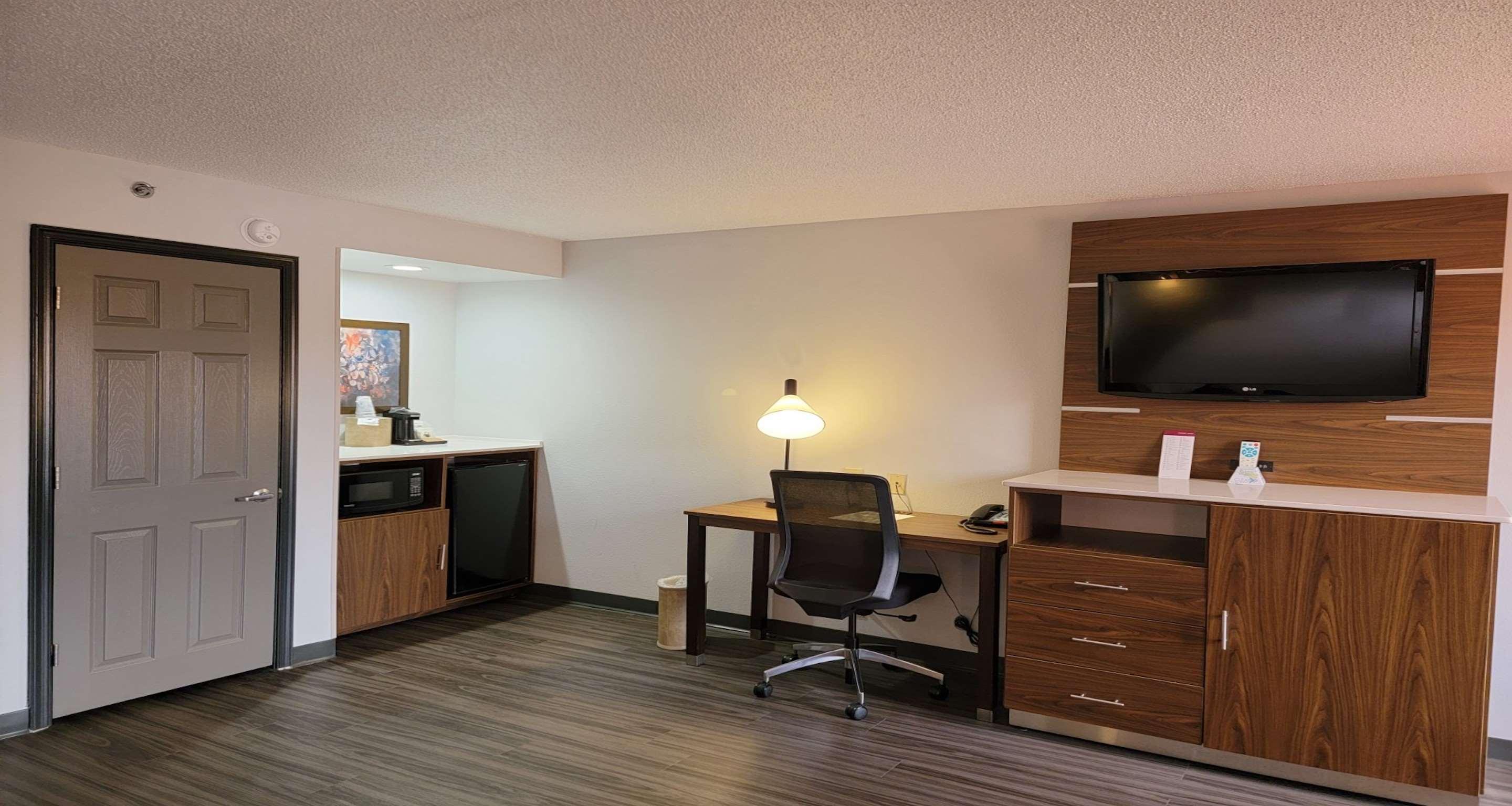 Best Western Plus Lexington Inn Extérieur photo