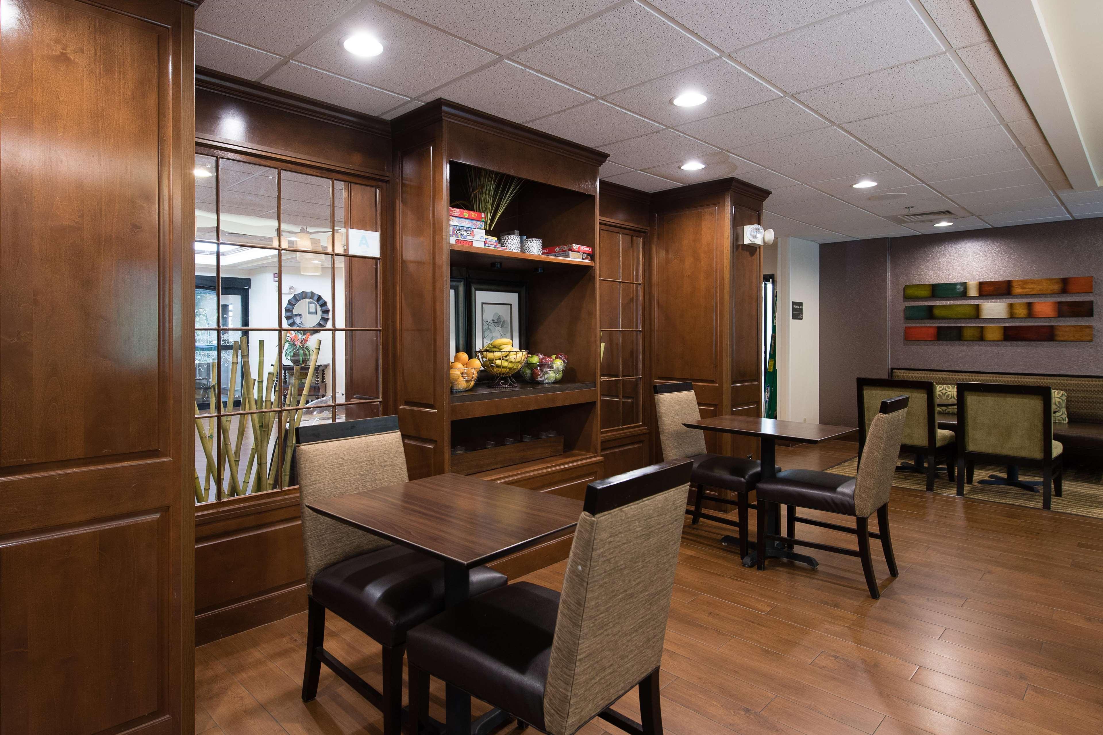 Best Western Plus Lexington Inn Extérieur photo