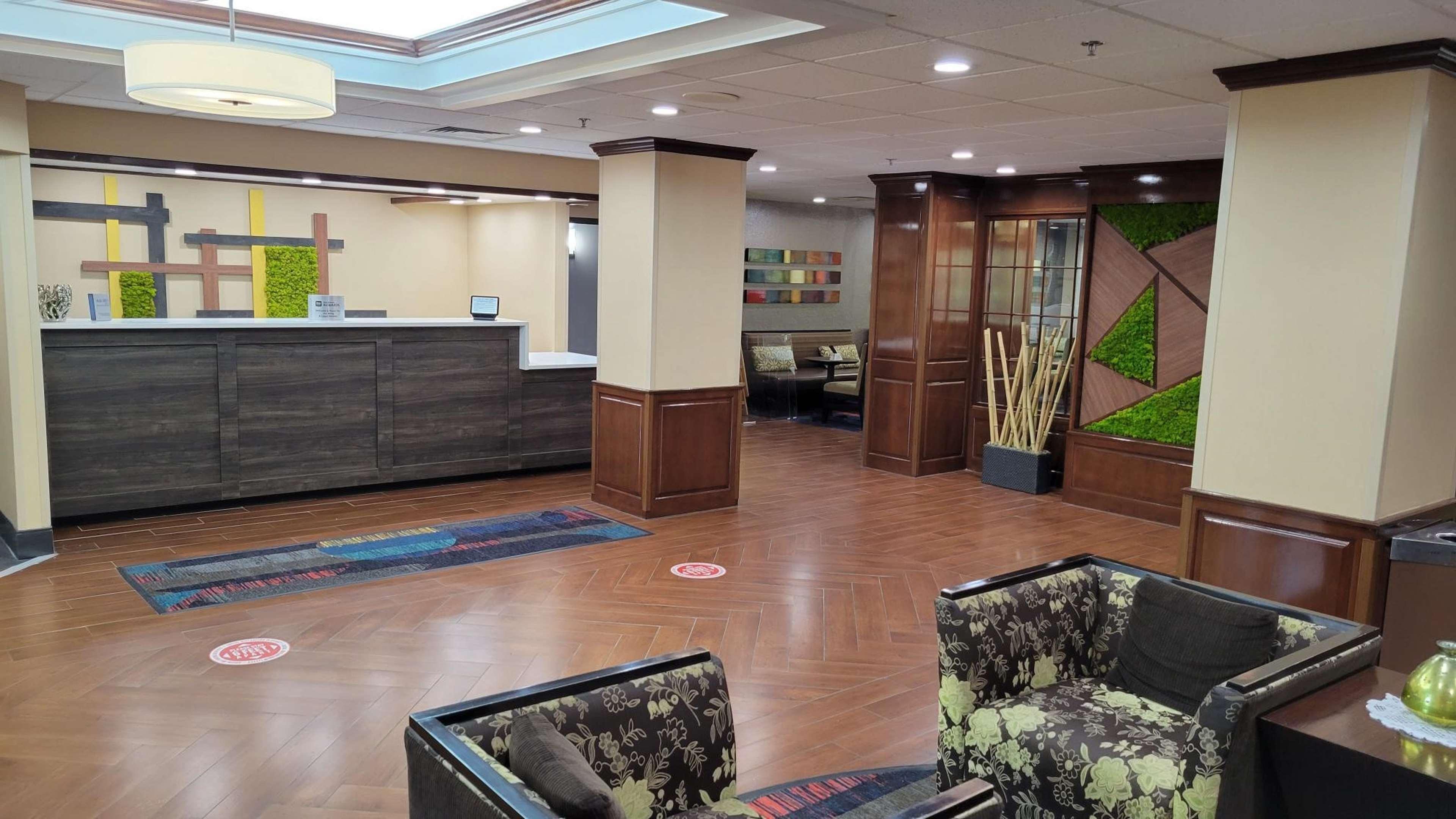 Best Western Plus Lexington Inn Extérieur photo