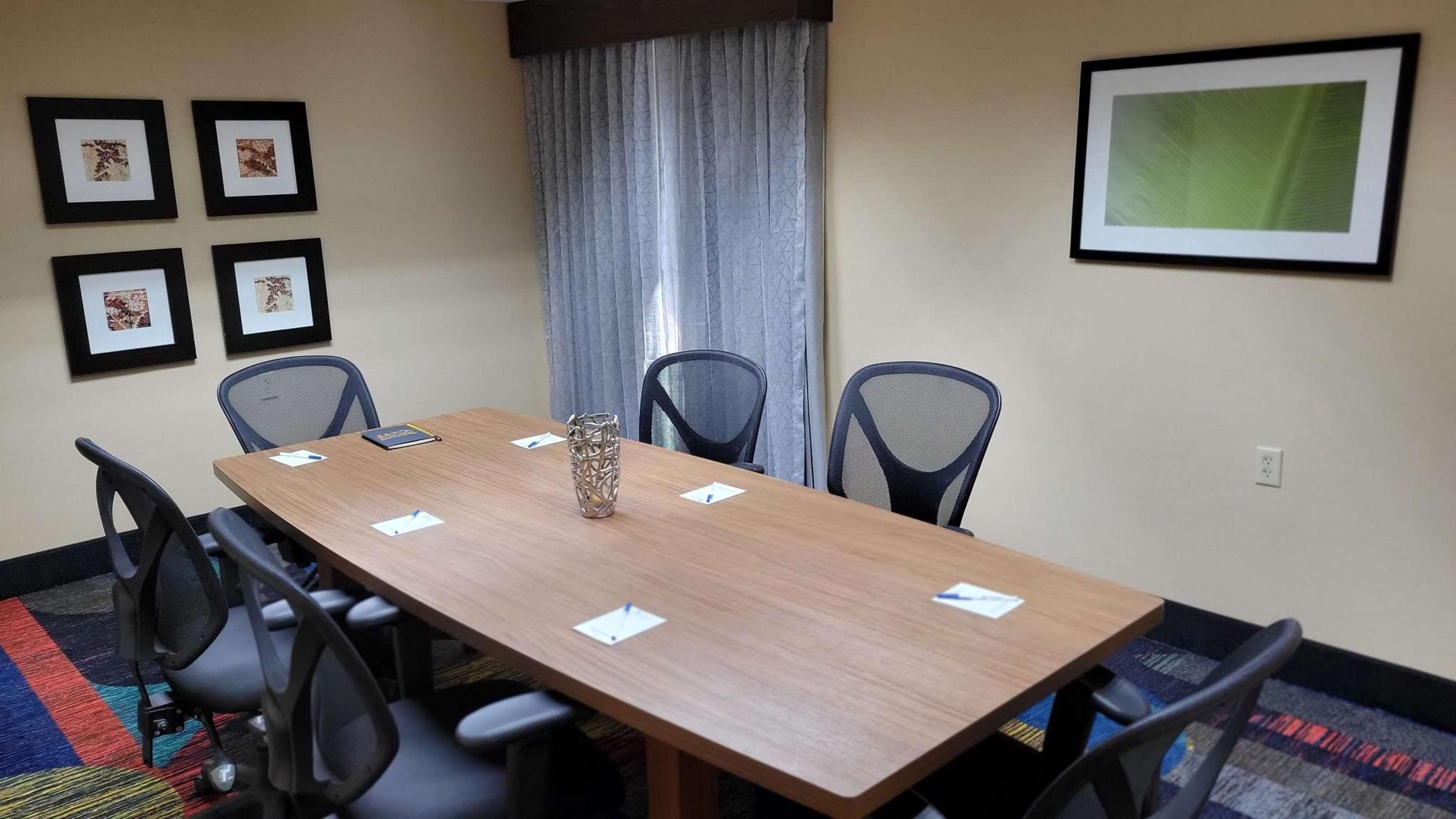 Best Western Plus Lexington Inn Extérieur photo